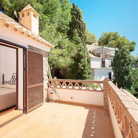 Sunny House With Great Sea Views, 3 Terraces, Private Heated Pool And Sauna La Herradura  Exterior photo