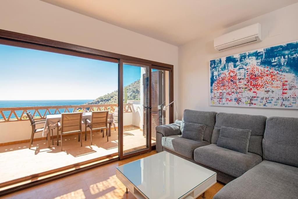 Sunny House With Great Sea Views, 3 Terraces, Private Heated Pool And Sauna La Herradura  Exterior photo
