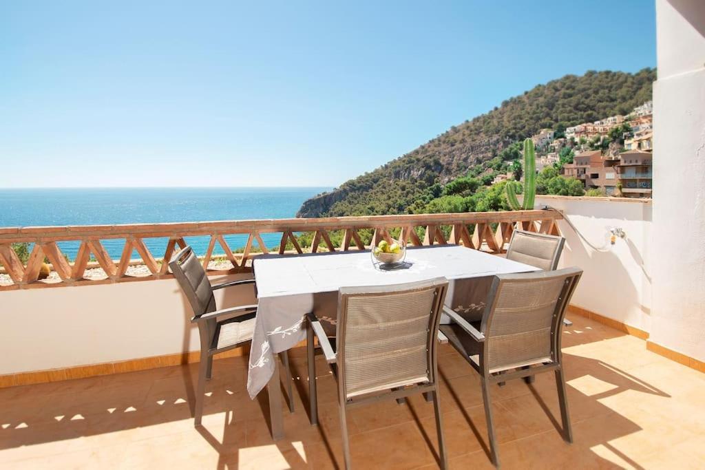 Sunny House With Great Sea Views, 3 Terraces, Private Heated Pool And Sauna La Herradura  Exterior photo